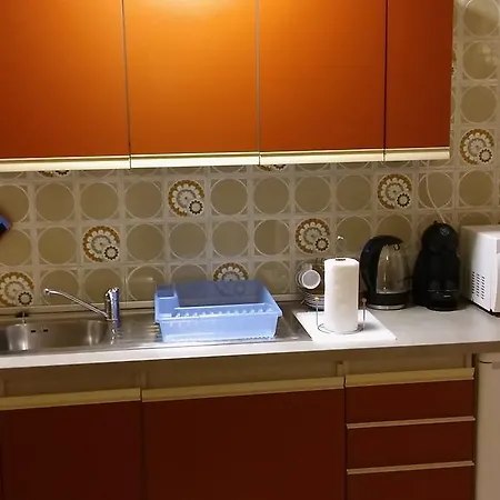 Zen Newton Apartment